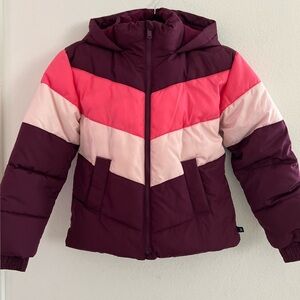 Gap girls hoodie puffer jacket size Medium. Multi colors.